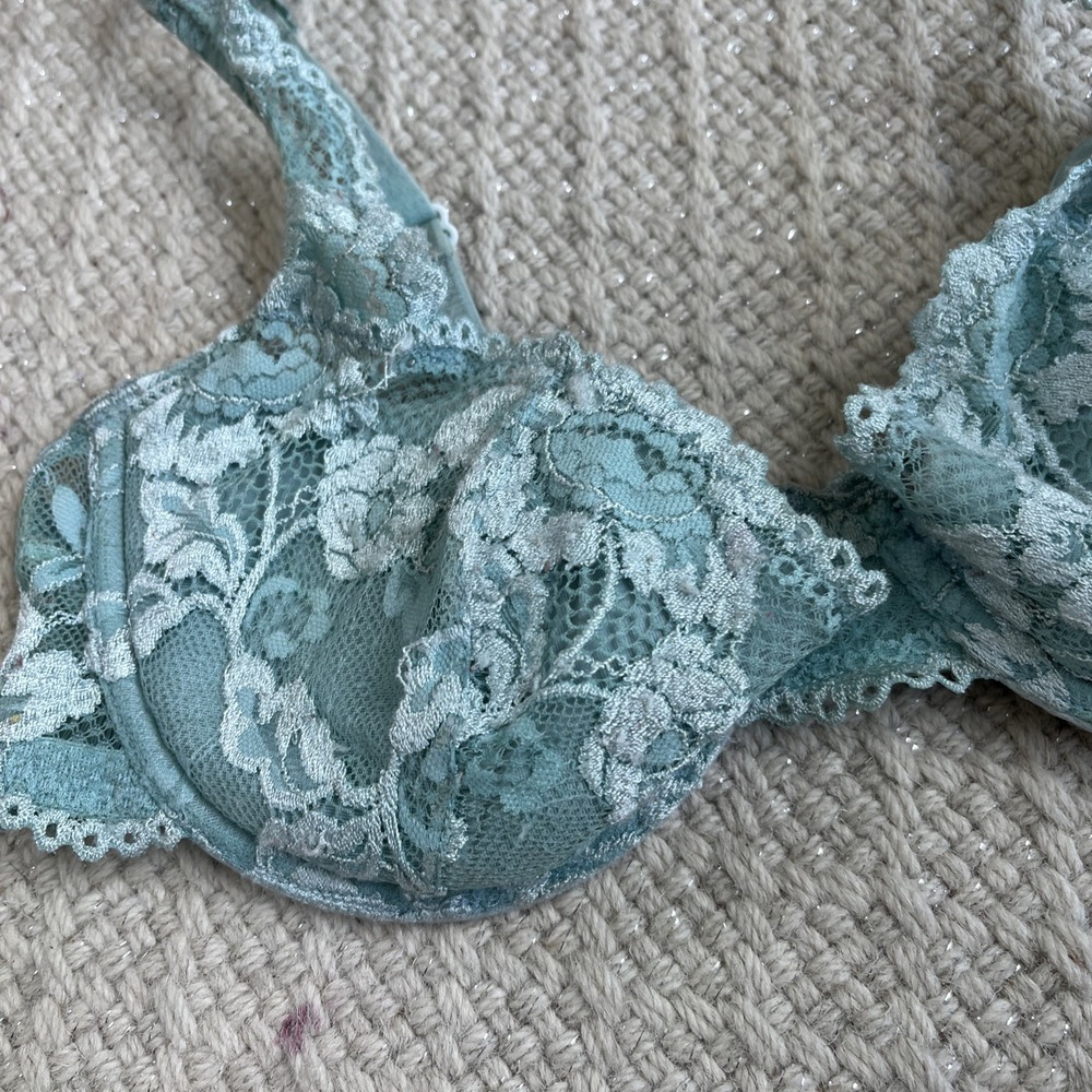 Vintage Victoria's Secret Push Up without padding 34D blue lace underwire Bra - Picture 7 of 16